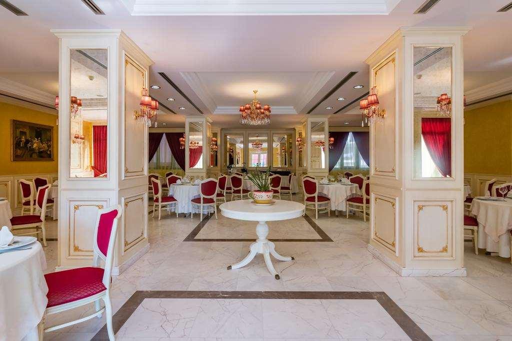 Fieri Hotel Fier Restaurant photo